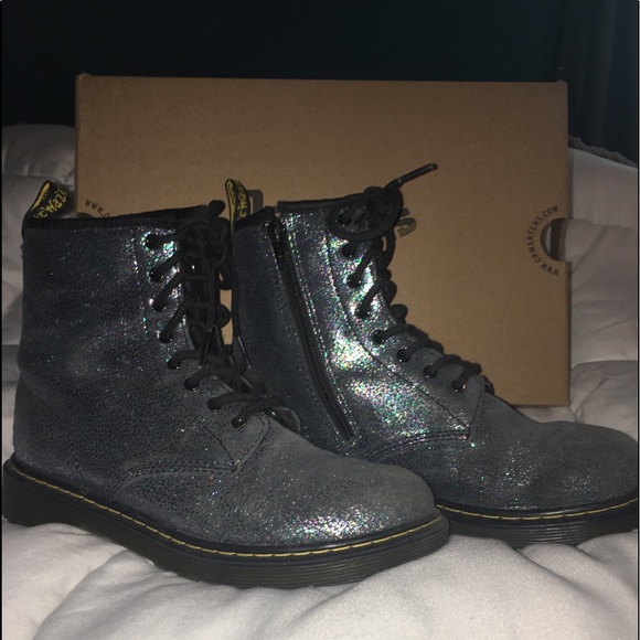 dr martin boots for girls